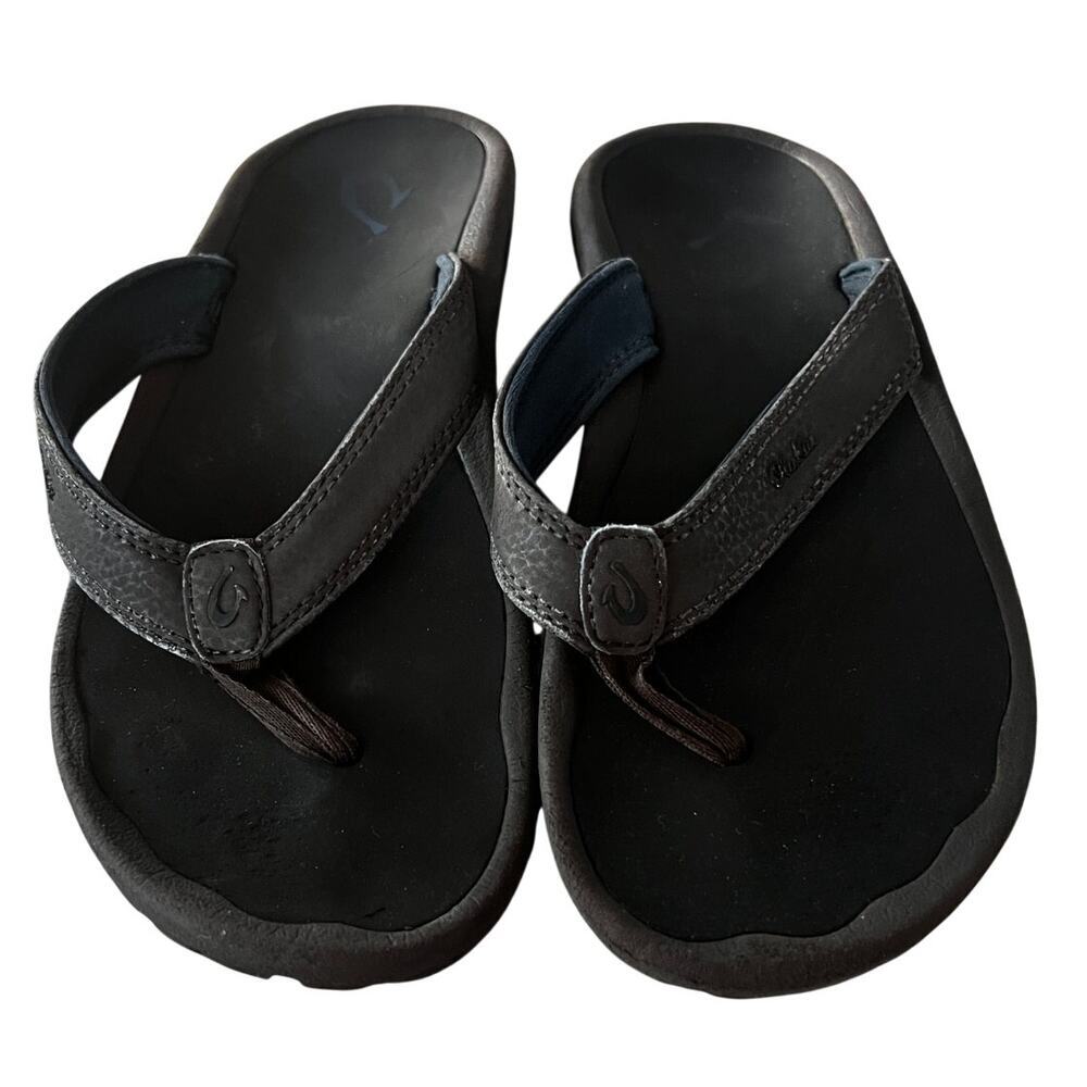 OluKai Sandals Black Grey Size 4